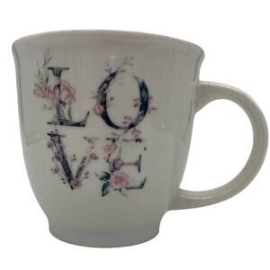 10 Strawberry Street Do Everything In Love 14oz Mug White Pink Floral Ceramic